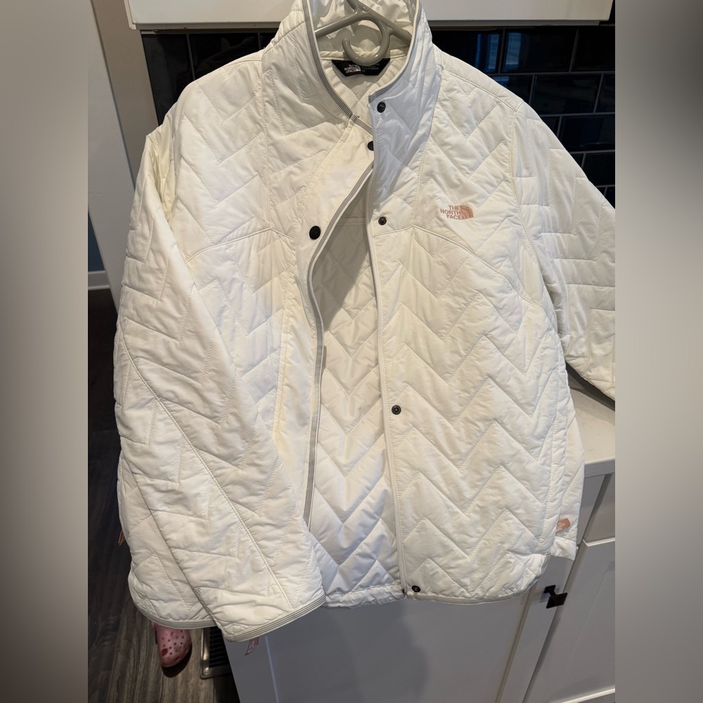 Women’s North Face Jacket